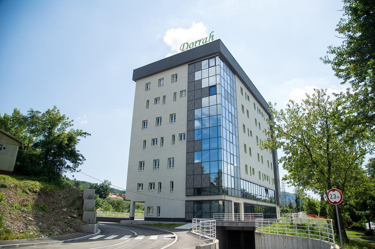 University Hotel Dorrah ทูซลา ภายนอก รูปภาพ